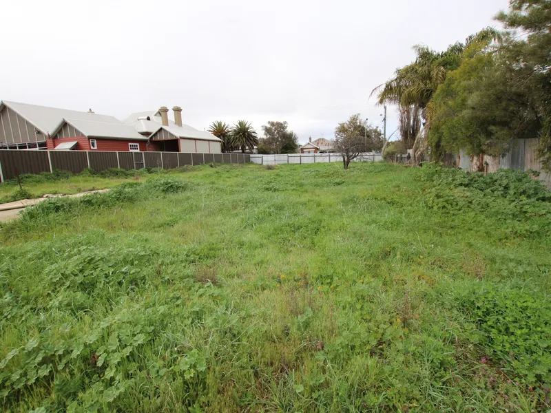 Large Lot for that Large Home