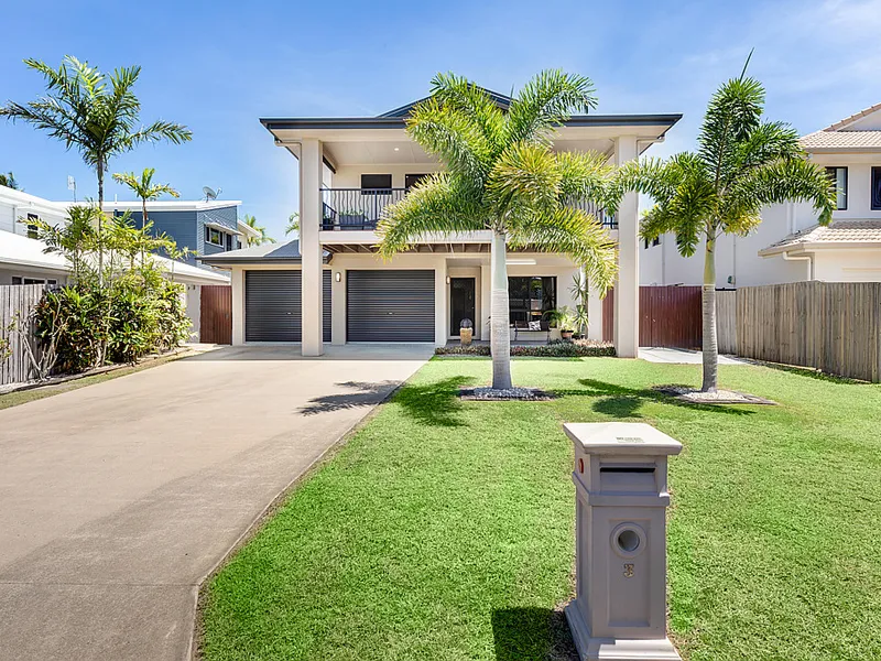 Prime Beachfront Living 