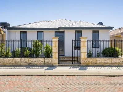 LOVELY 3 BEDROOM 2 BATHROOM HOME FOR RENT