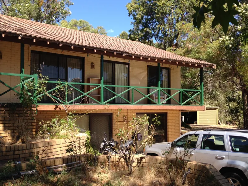 Foothills horse property 2.5 acres