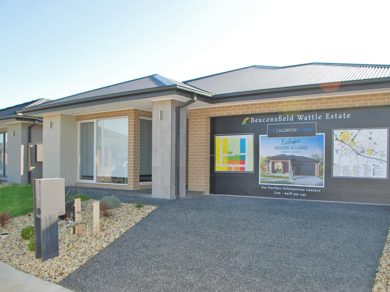 Brand New Family Living in Gardenia Estate !!