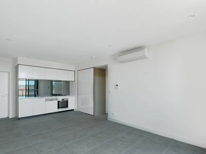 2 Bedroom + Study with Sunny Northerly Aspect