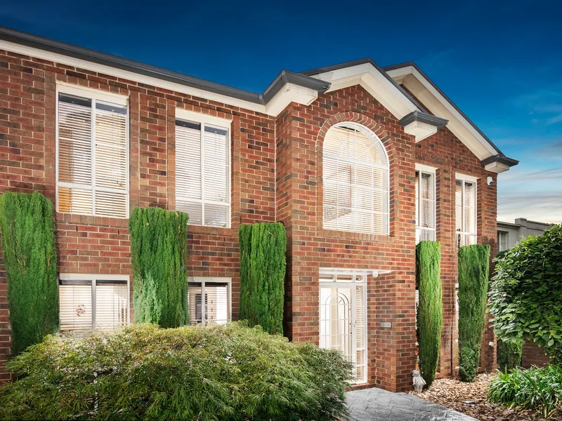 PRIVATE, PEACEFUL AND PRESTIGIOUS FAMILY LIVING