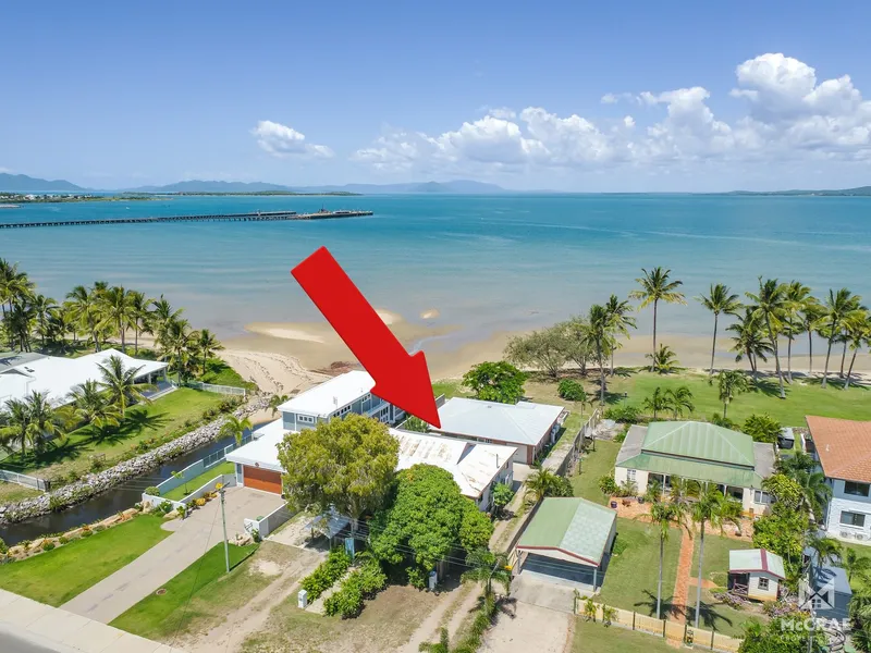IDYLLIC BEACHSIDE ADDRESS - TWO RESIDENCES