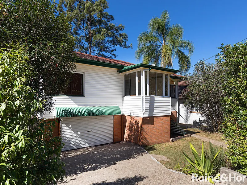Spacious family home in Toowong