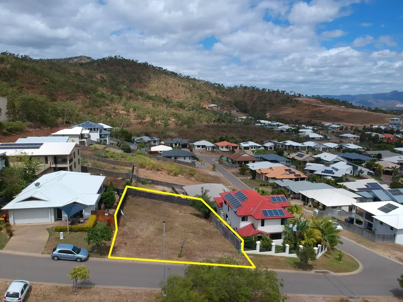 The dream of building your next home starts with this location!