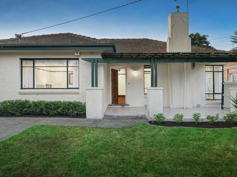 CHARMING ABODE