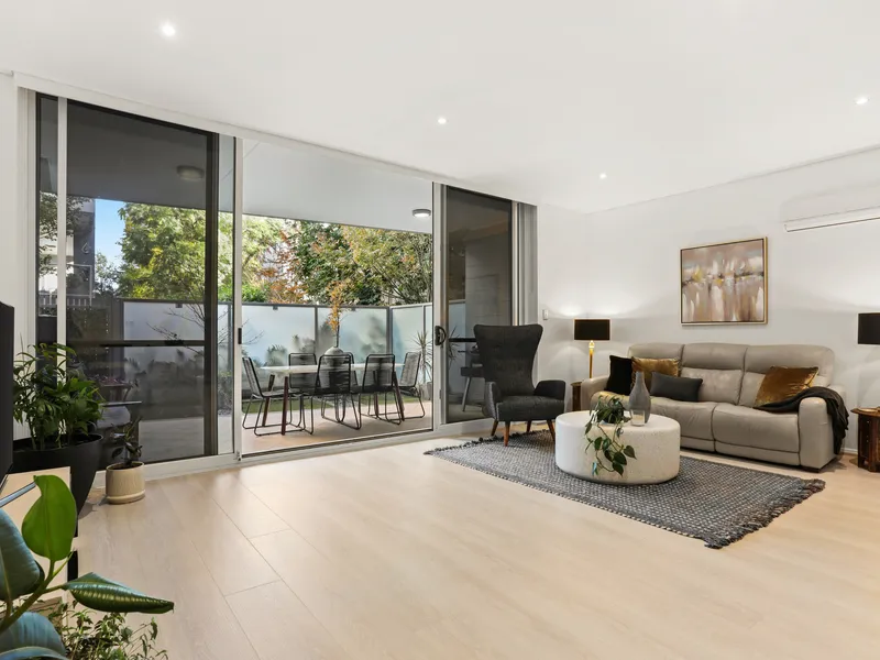 Secluded Ground Floor Garden Residence