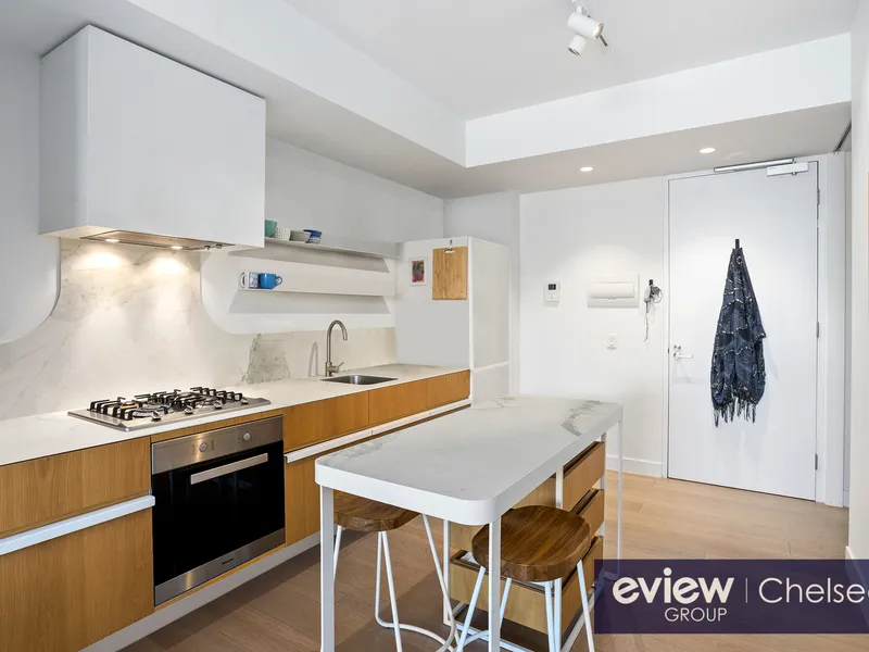 Contemporary, Modern Apartment in Great Location!!