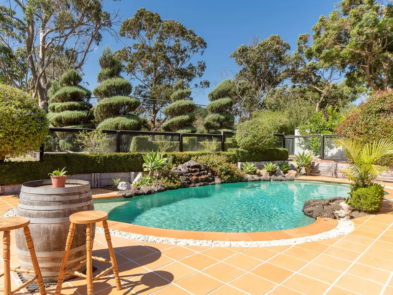 SENSATIONAL SANCTUARY IN BEAUTIFUL FRANKSTON SOUTH