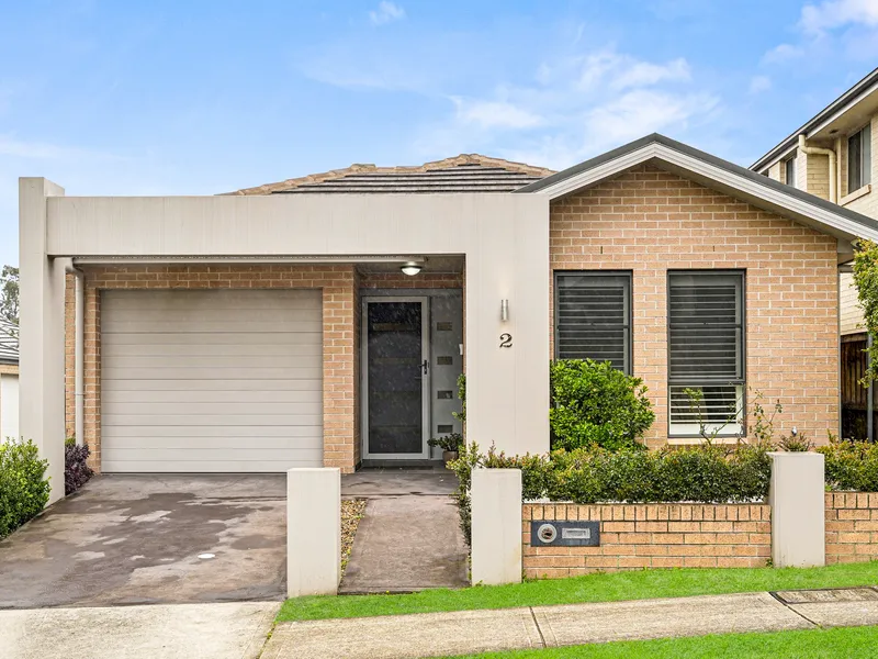 Sophisticated, spacious & conveniently located