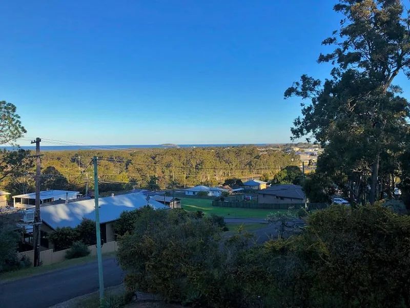 Sweeping Ocean & Island Views