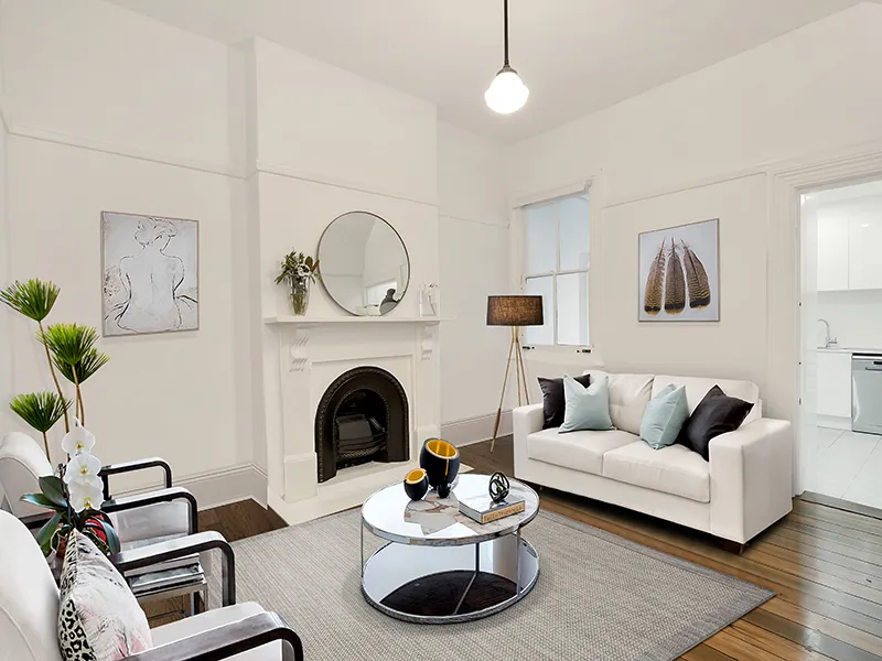 Renovated Light and Bright in Fantastic Location
