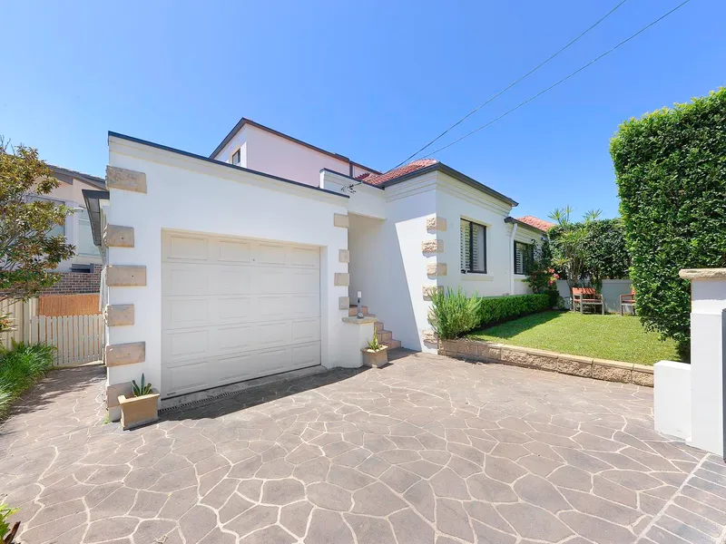 Sunbathed 3 level home in sought after position with ocean views