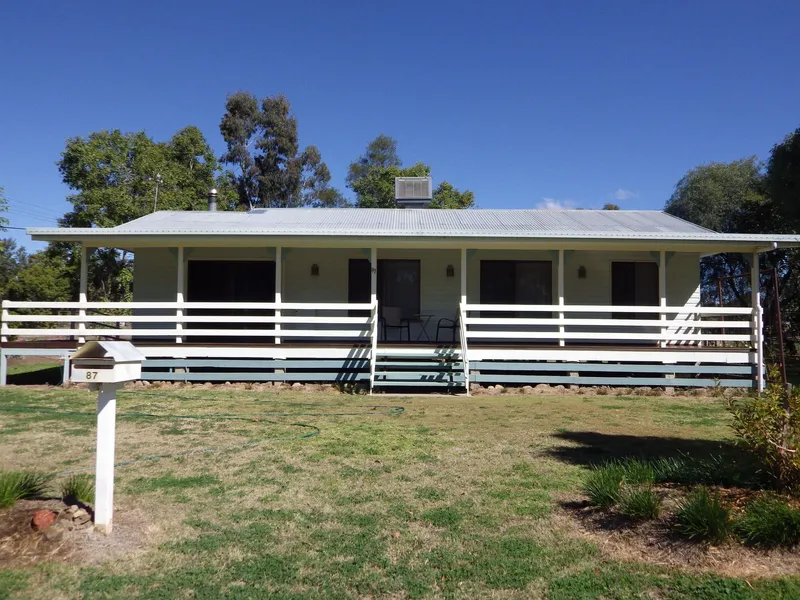 Immaculate Family Home!