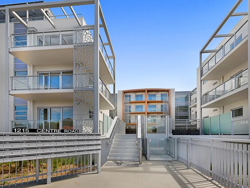 Great views with expansive balcony! Storage cage included