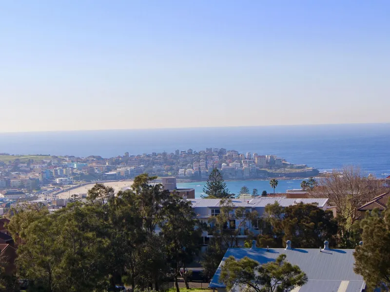 Fully furnished top level studio with expansive views