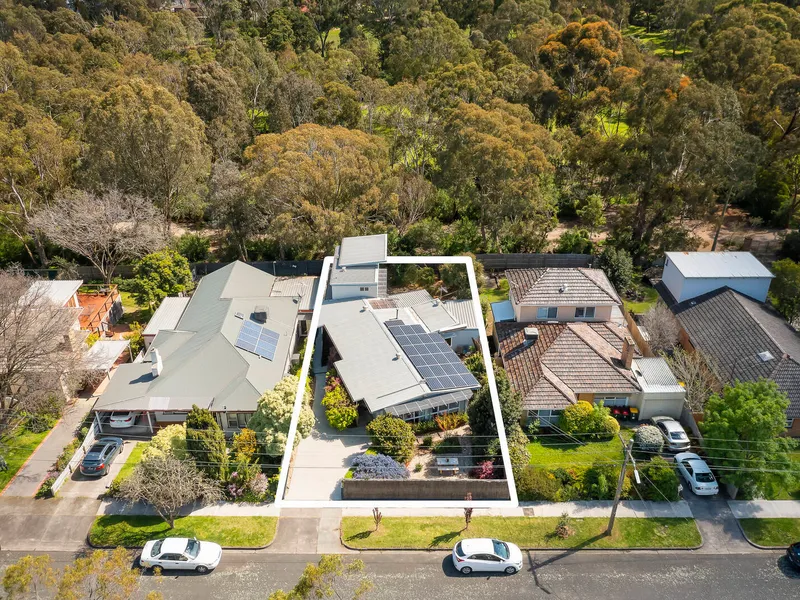 Your Own Secluded Hideaway With Spectacular Parkland Views