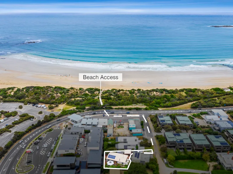 JUST 150M TO ANGLESEA MAIN BEACH!