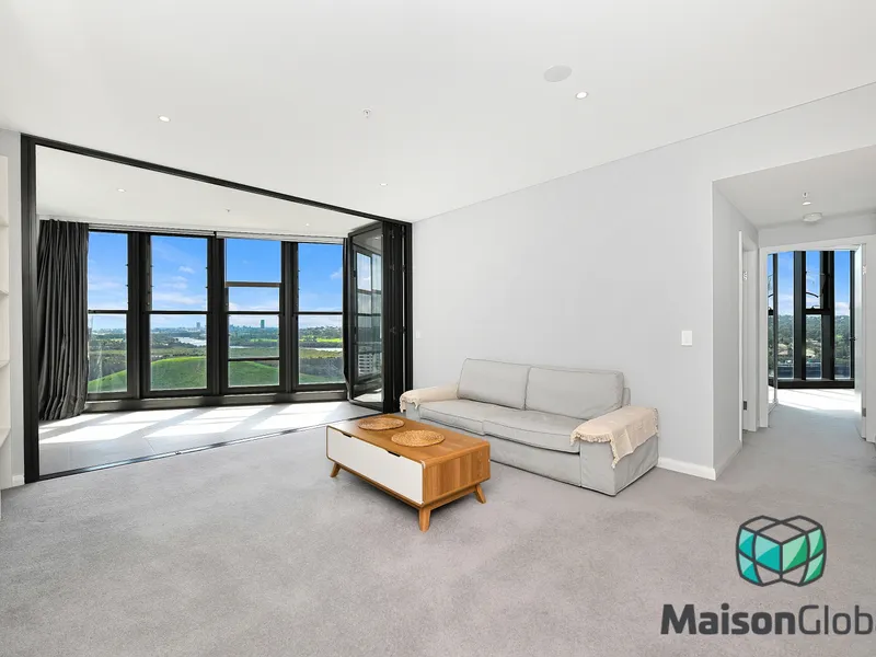 BOUTIQUE UNIT IN A PERFECT LOCATION,  Please call Andrew on  0411 688 662 for an inspection