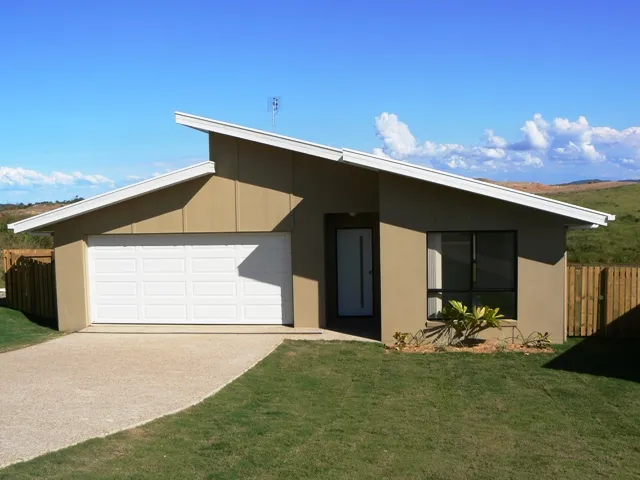 Lovely Outlook Over Lake & Coorooman Creek
