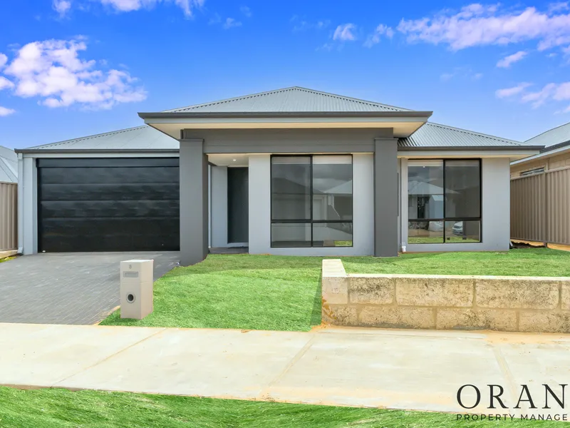BRAND NEW QUALITY BUILD IN PARKLANDS HEGHTS!