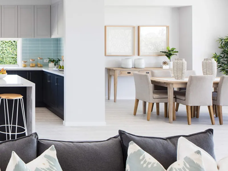 GOLF FRONT FAMILY HOME