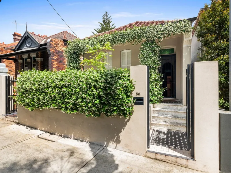 Perfectly positioned three-bedroom Home