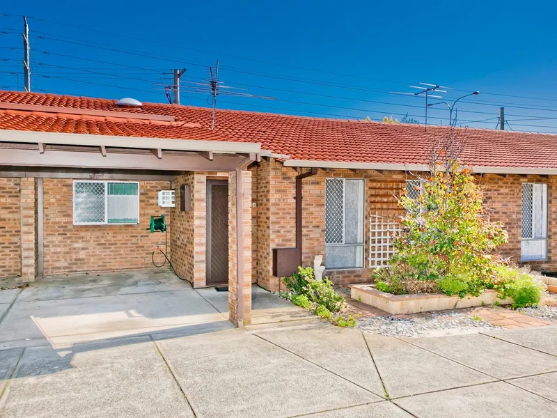 OPEN TO VIEW WED 8 SEP 5.25PM
