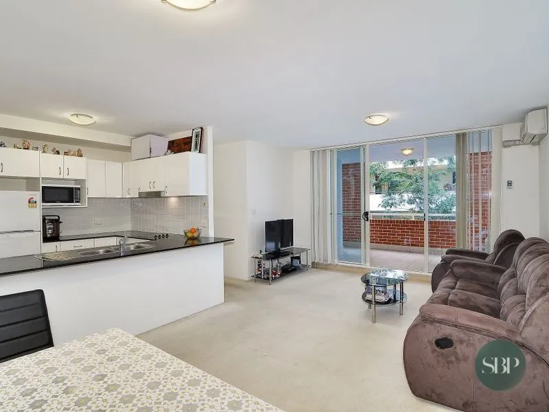 2 BEDROOM MODERN APARTMENT