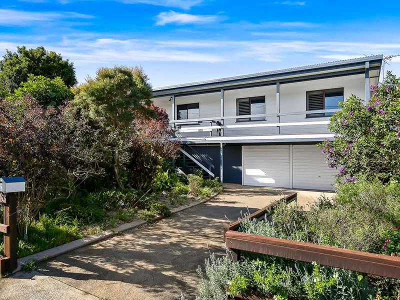 3 bedroom home available in September