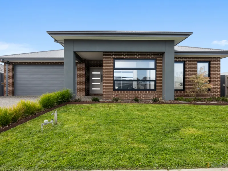 FIRST CLASS FAMILY LIVING