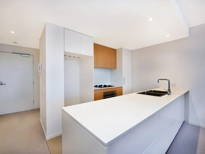 Modern 1-Bedroom Apartment