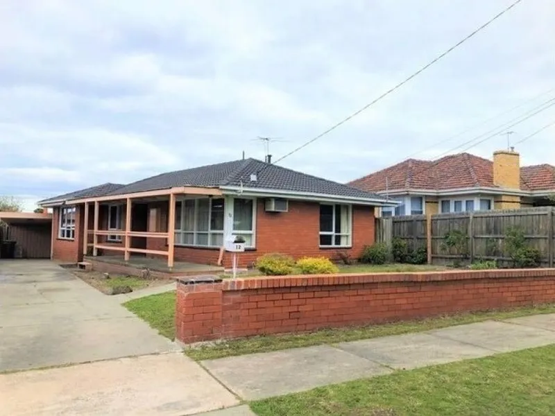 Prime location within easy reach of Springvale Central.