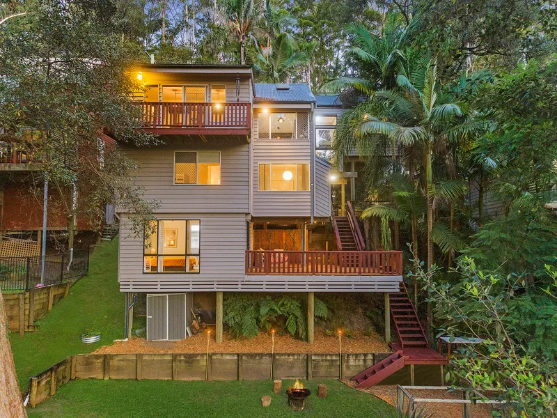Exquisite Family Residence in North Avoca
