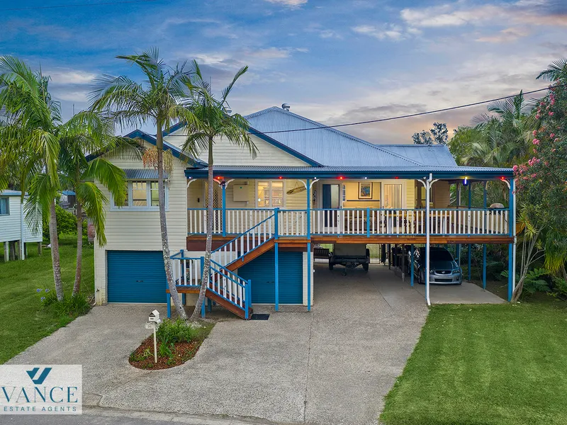 Beautiful Queenslander with River Views