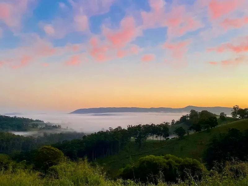 MAJESTIC VIEWS, EXTRAORDINARY OPPORTUNITY