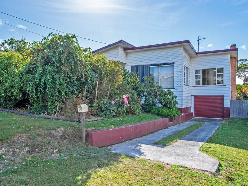 Large Family Home with Outdoor Entertainment Gazebo