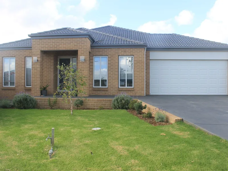 RARE COUNTRY CLUB OPPORTUNITY