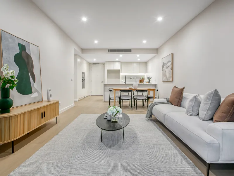 Lifestyle of luxury and low maintenance!