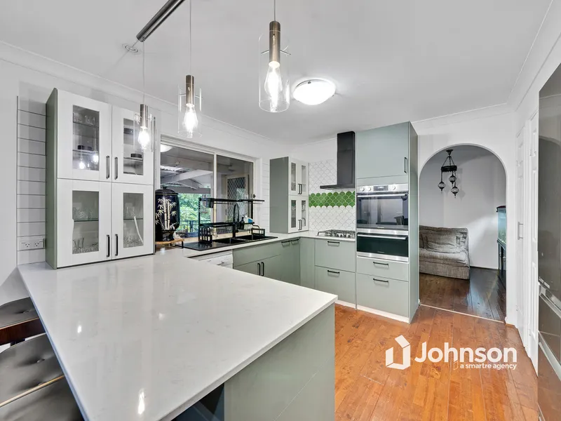 READY TO MOVE WITH NOTHING TO DO!