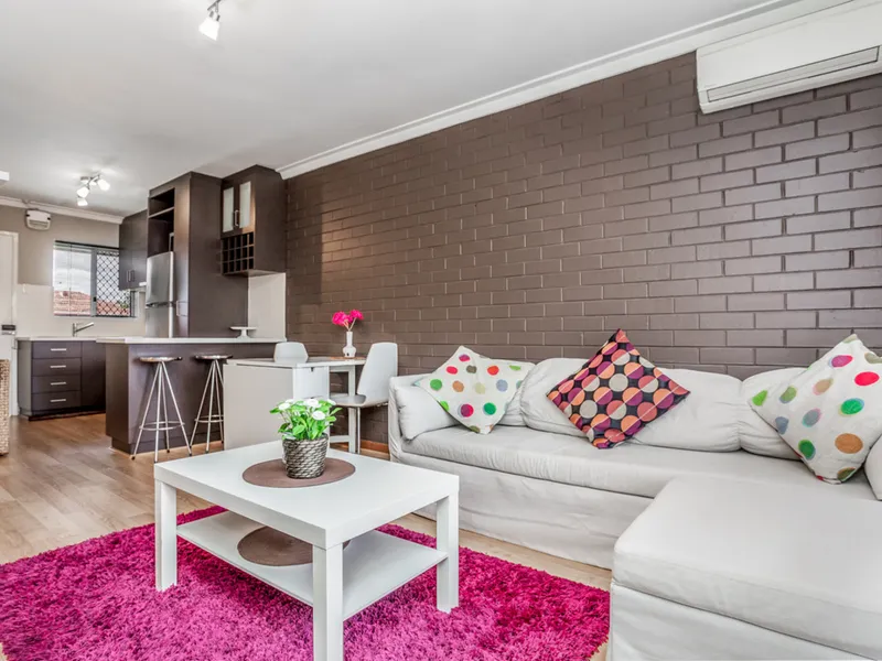 RENOVATED DELIGHT IN IDEAL LOCATION
