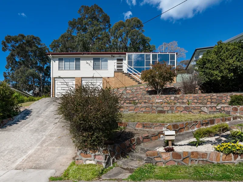 Stunning Sunsets from this Appealing Home - NO PETS