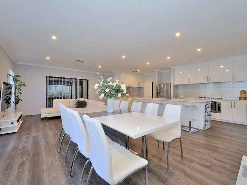 5 Star Modern Living