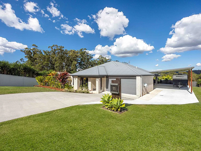 King of the hill in beautiful Eumundi