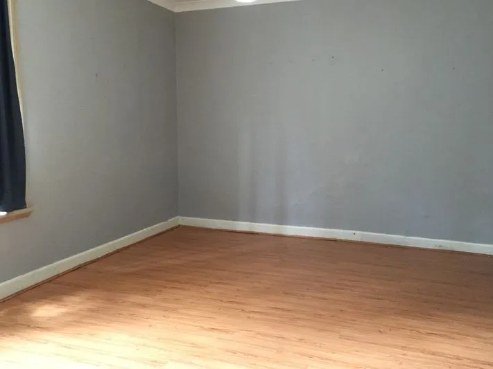 ***HUGE STUDIO UNIT***