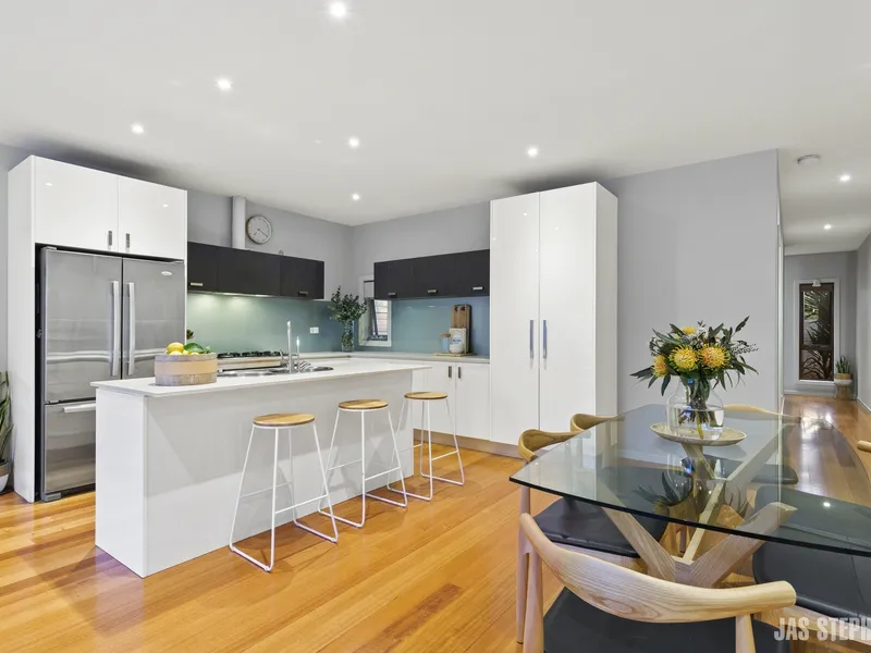 Contemporary Living!