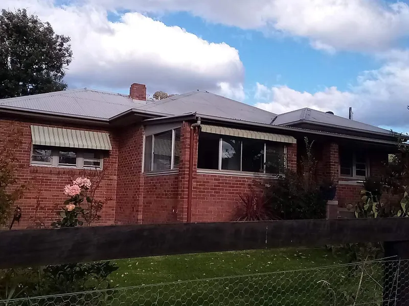 DELIGHTFUL FARM SETTING