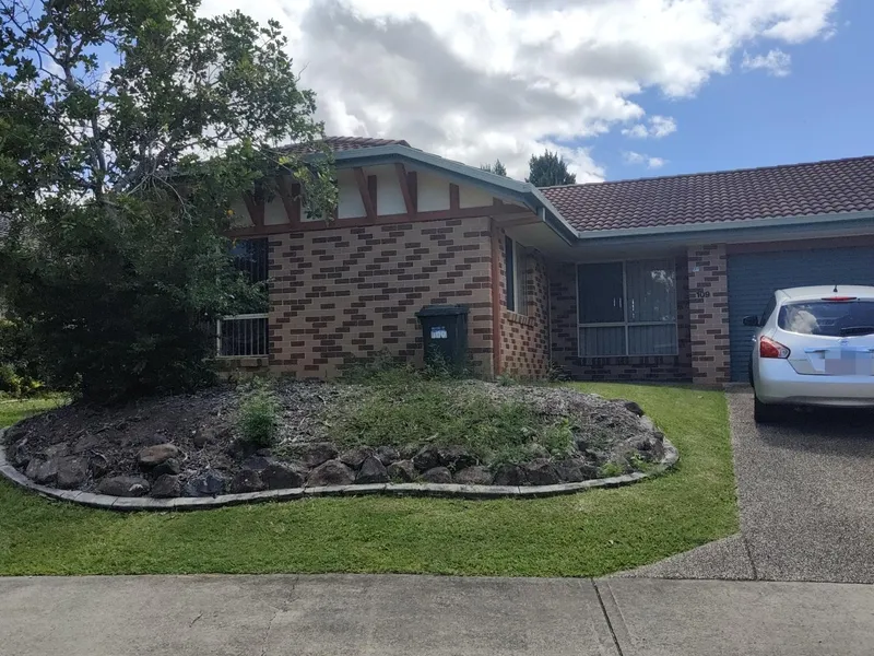 Cozy Villa In High Demanded Suburb