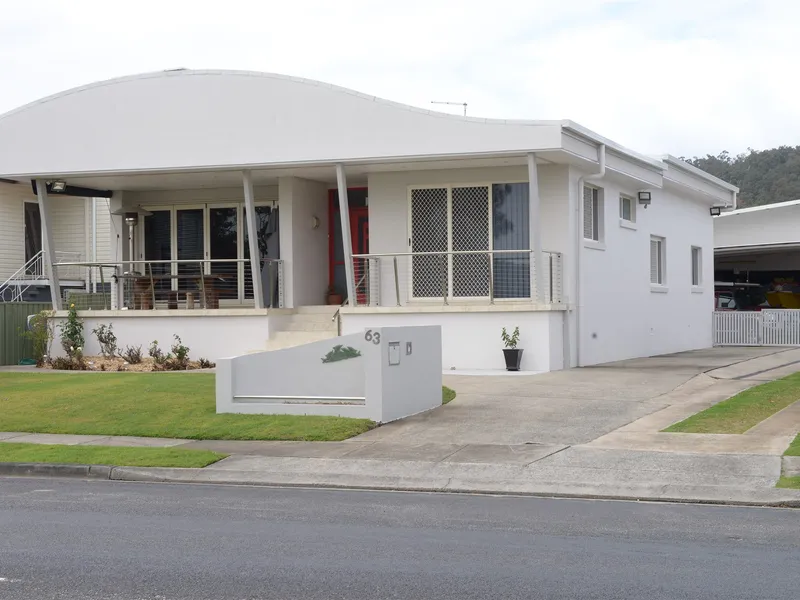 Beautiful, solid, modern double brick waterfront home in the Scottish town of Maclean NSW Northern Rivers 2463.